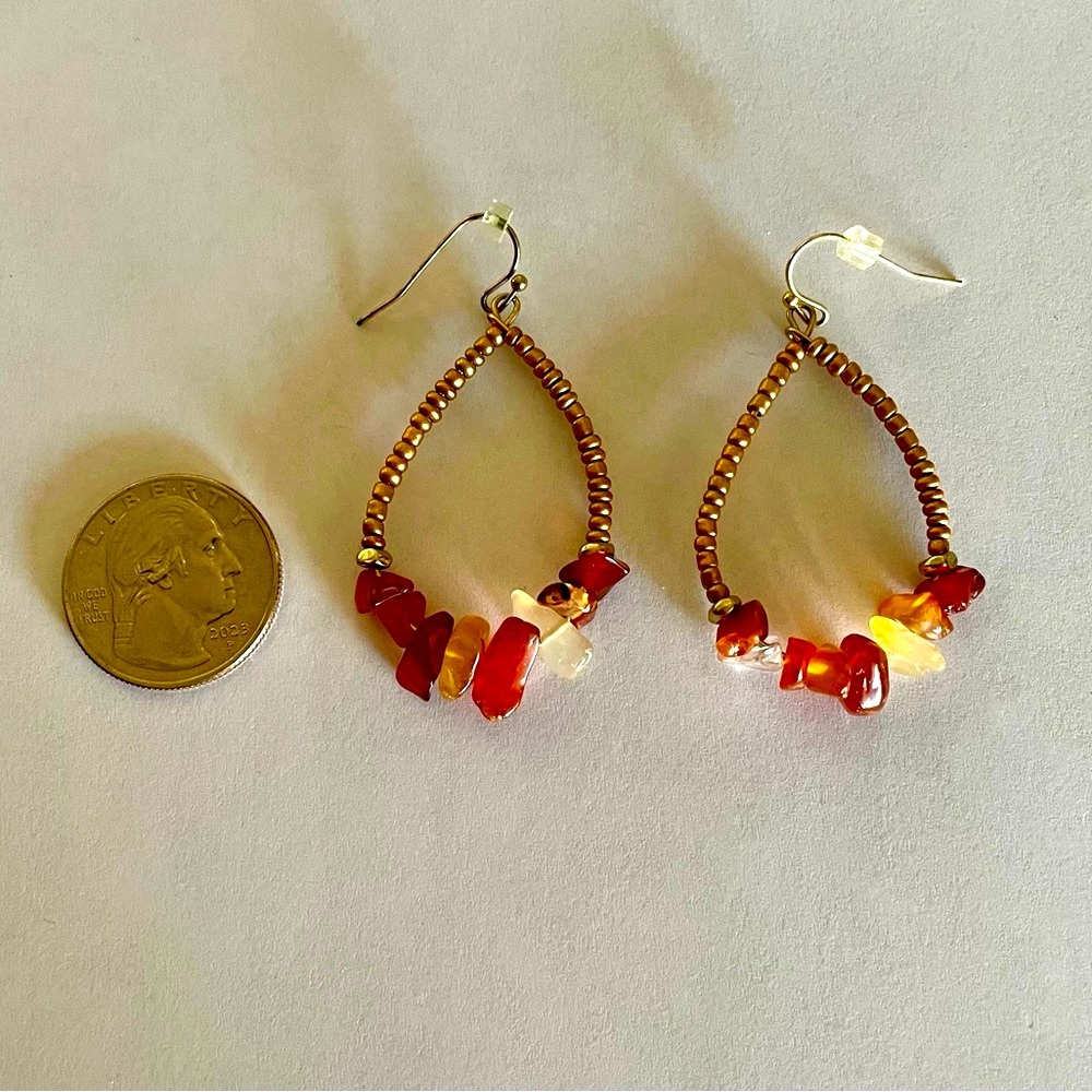 NWOT Carnelian And Glass Earrings With Gold Metal Wires - Picture 4 of 4